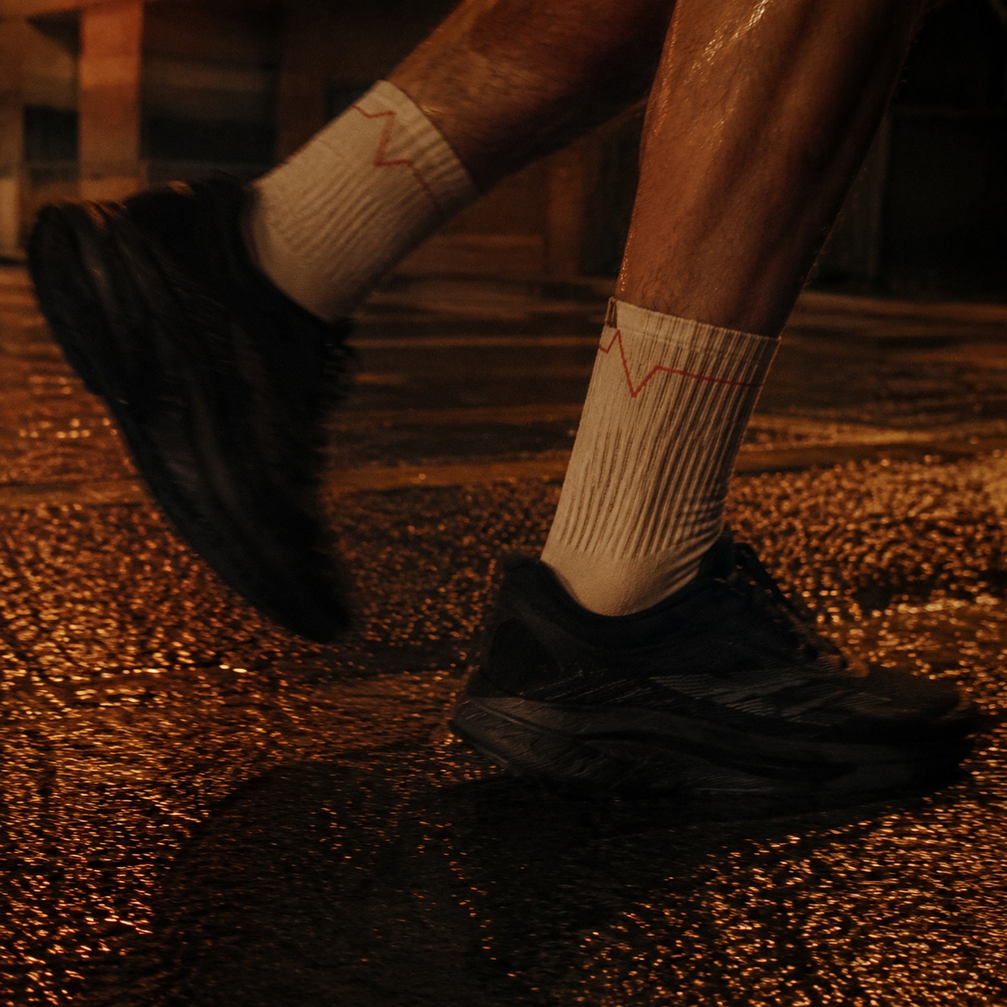 Trace Socks — Chalk